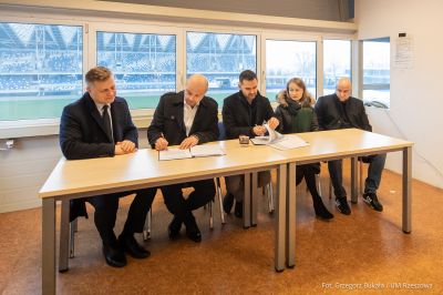 zdjęcie z obiektu spikerki na Stadionie Miejskim "Stal", fot. Grzegorz Bukała, Urząd Miasta Rzeszowa